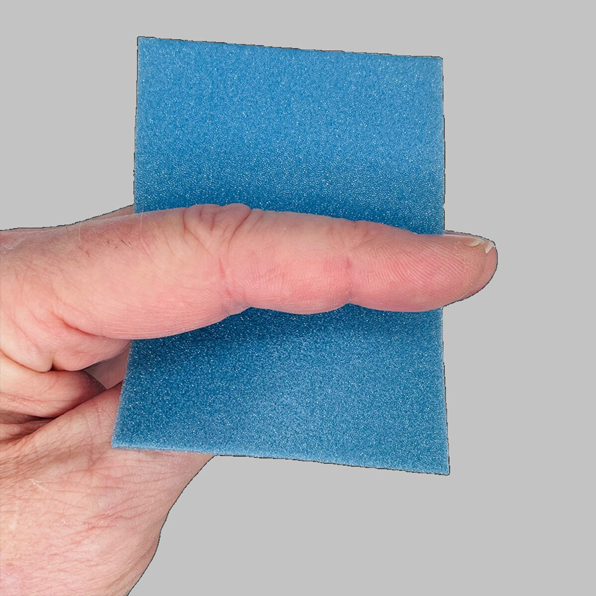 SuperSoft Blue Foam – Cohesive foam bandage (6 cm x 4.5 m) - Image 2