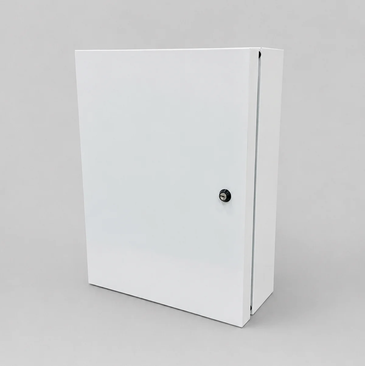 First Aid / Dressing Cabinet in Metal Empty - Image 2